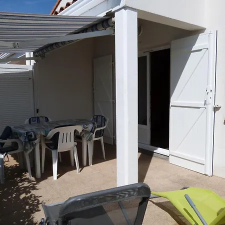 Maisonnette Cosy Avec Acces Direct - Fr-1-194-450 度假居