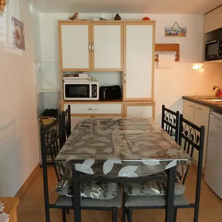 度假居 Maisonnette Cosy Avec Acces Direct - Fr-1-194-450 *